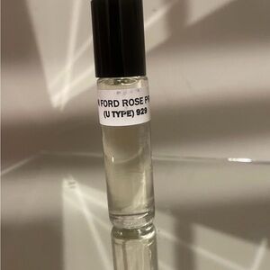 unbranded perfume oil inspired by TF Rose Prick